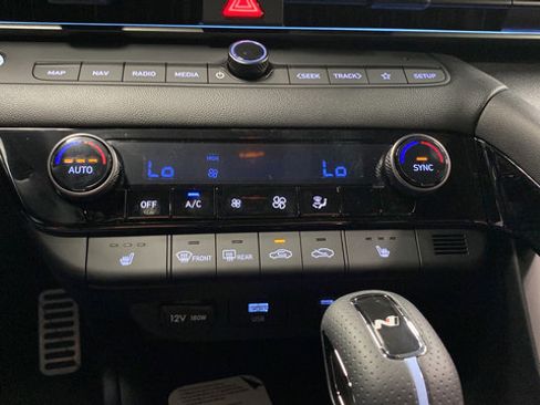 New 2026 Hyundai Elantra N FWD image 18