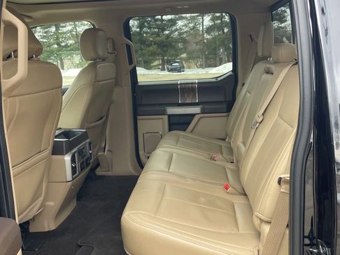 Used 2018 Ford F150 Lariat w/ Equipment Group 502A Luxury image 17