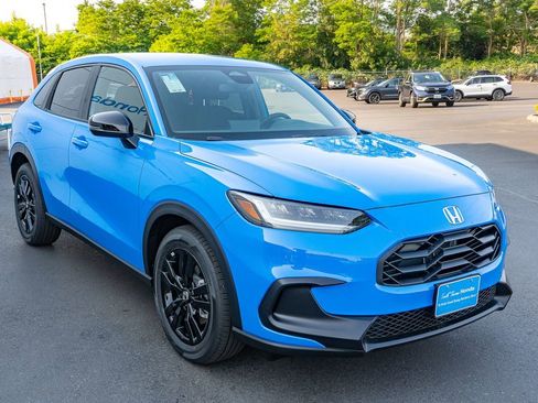 New 2027 Honda HR-V Sport image 4