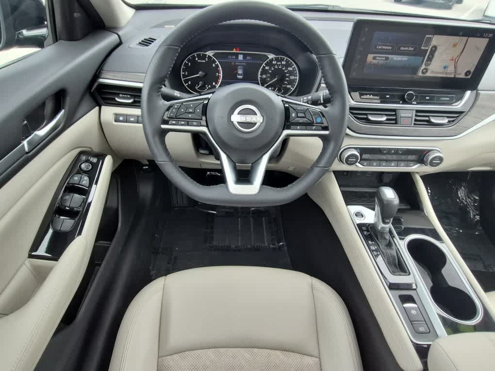 Used 2024 Nissan Altima 2.5 SL AWD/4WD image 8