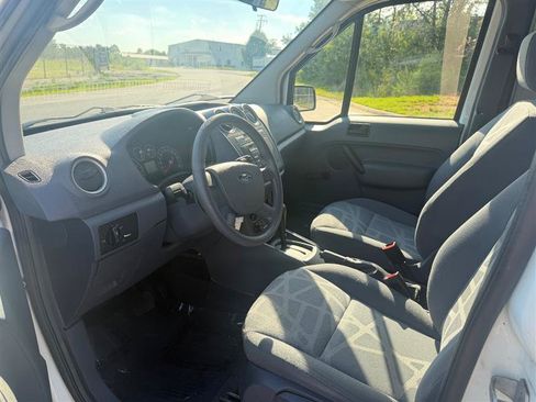 Used 2010 Ford Transit Connect XL FWD image 15