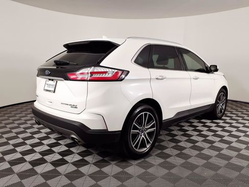 Used 2020 Ford Edge Titanium w/ Cargo Accessory Package AWD/4WD image 4