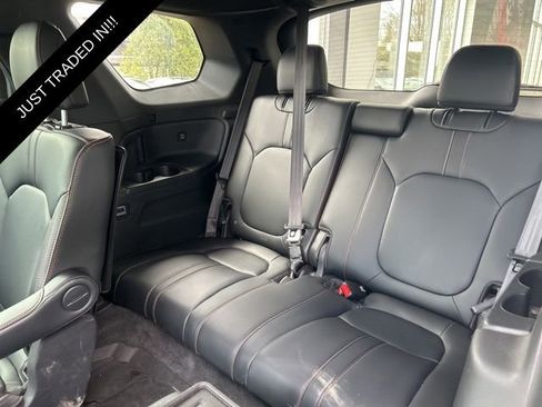 Used 2023 Honda Pilot TrailSport image 12