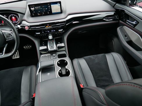 Used 2023 Acura MDX A-Spec image 11