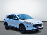 Used 2022 Ford Escape SE image 6