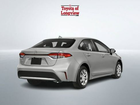Used 2020 Toyota Corolla LE image 3