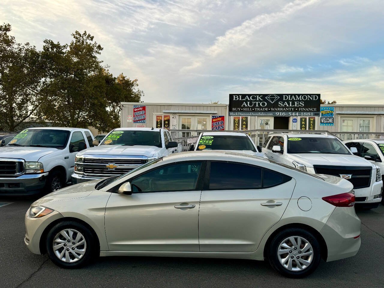 Used 2017 Hyundai Elantra SE FWD image 10
