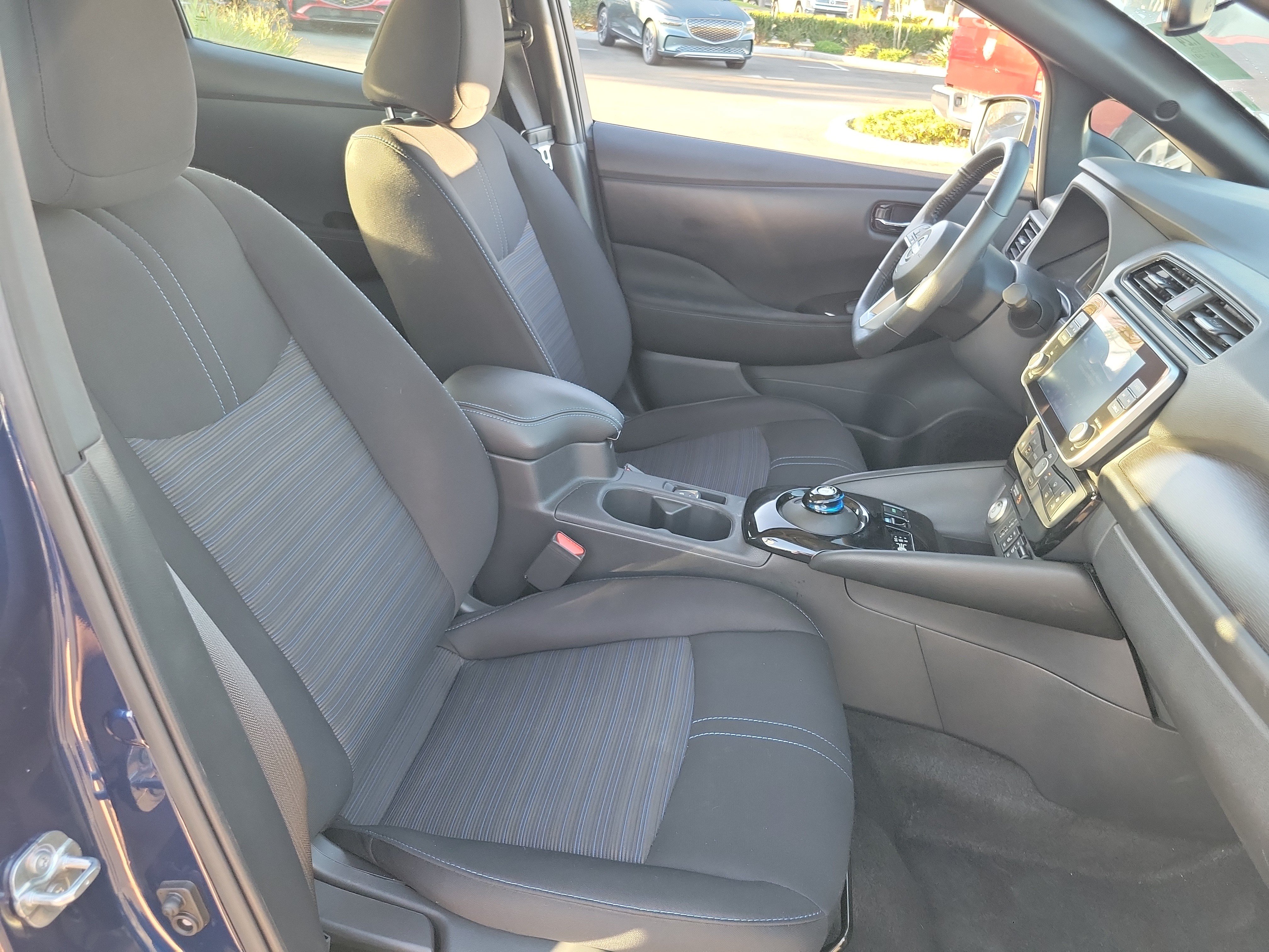 Used 2025 Nissan Leaf SV Plus FWD image 22
