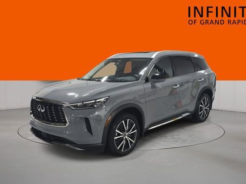 Used 2025 INFINITI QX60 Sensory AWD/4WD image 3