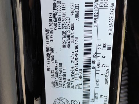 Used 2023 Ford F150 Platinum image 64