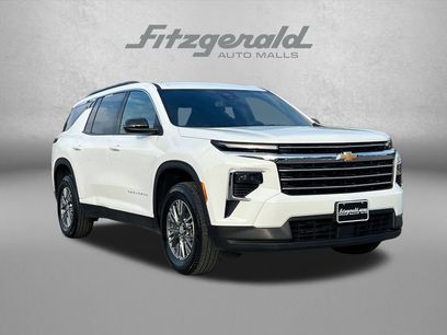 Used 2026 Chevrolet Traverse LT