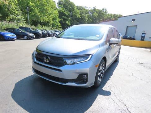 New 2026 Honda Odyssey EX-L image 1