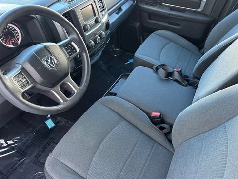 Used 2024 RAM 1500 Warlock RWD image 10
