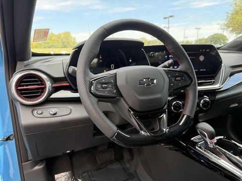 New 2026 Chevrolet Trax RS w/ Driver Confidence Package image 16