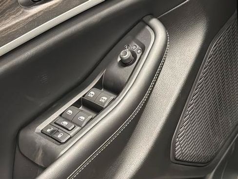 New 2026 Jeep Grand Cherokee Altitude AWD/4WD image 22