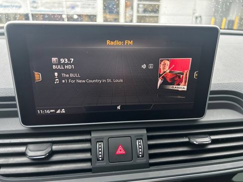 Used 2020 Audi Q5 2.0T Premium Plus w/ Premium Plus Package AWD/4WD image 23
