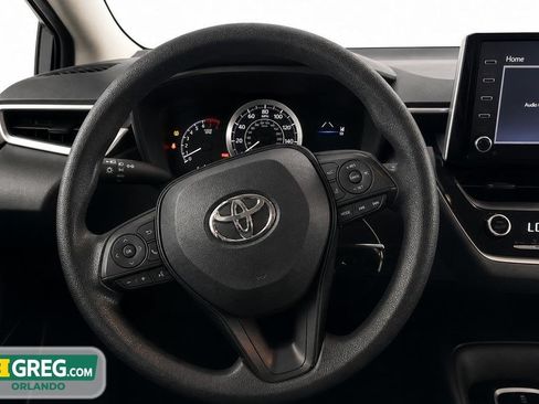 Used 2021 Toyota Corolla LE FWD image 13