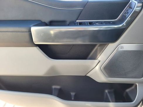 Used 2024 Ford F350 Limited image 23