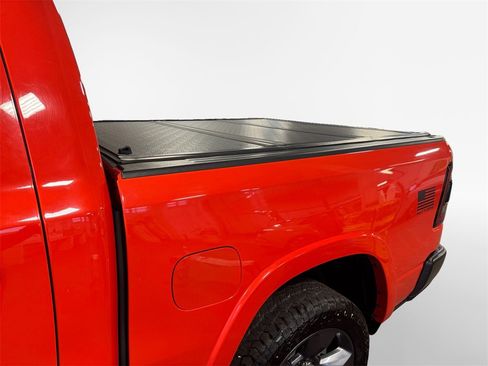 Used 2021 RAM 1500 Big Horn w/ Built-to-serve Edition image 25