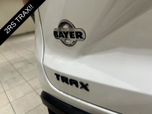 Certified 2025 Chevrolet Trax RS image 27