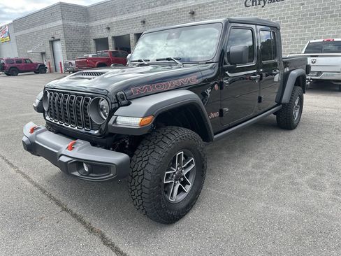New 2025 Jeep Gladiator Mojave image 7