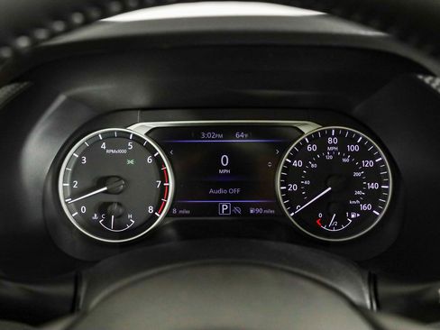 Used 2025 Nissan Sentra SV w/ SV Premium Package image 25