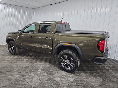 Used 2024 GMC Canyon AT4 image 5