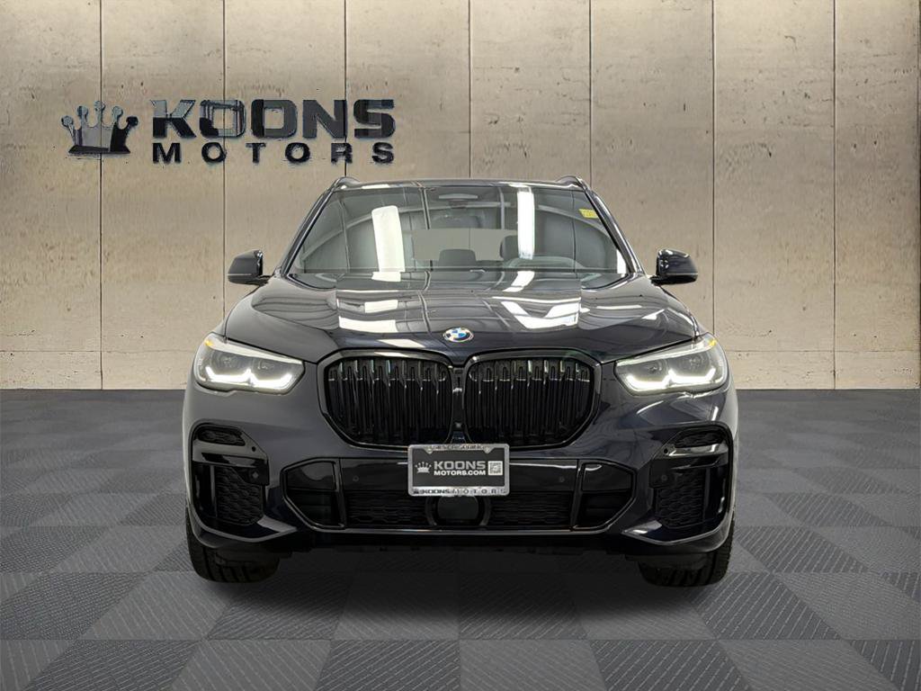 Used 2023 BMW X5 xDrive40i w/ M Sport Package AWD/4WD image 3