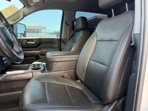 Used 2022 Chevrolet Silverado 2500 LTZ AWD/4WD image 14