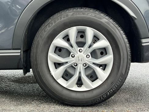 Used 2023 Honda CR-V LX image 6