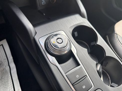 Used 2021 Ford Escape Titanium w/ Titanium Elite Package image 38