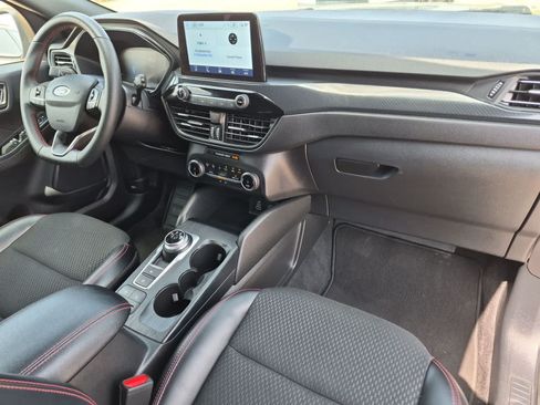 Used 2025 Ford Escape ST-Line FWD image 27