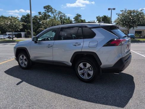 Certified 2025 Toyota RAV4 XLE w/ Convenience Package AWD/4WD image 6