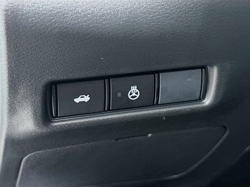 New 2026 Nissan Sentra SV w/ SV Convenience Package FWD image 15