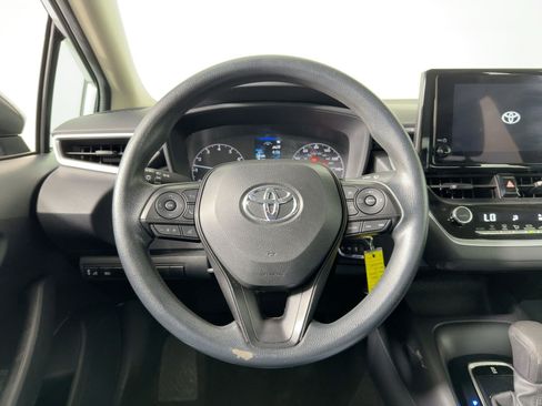 Used 2024 Toyota Corolla LE image 15