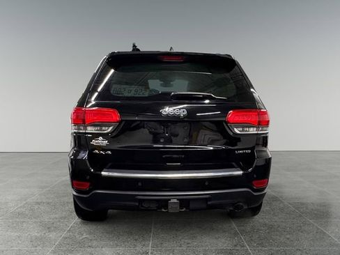 Used 2017 Jeep Grand Cherokee Limited w/ Trailer Tow Group IV image 23
