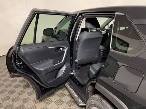 New 2025 Toyota RAV4 LE image 30