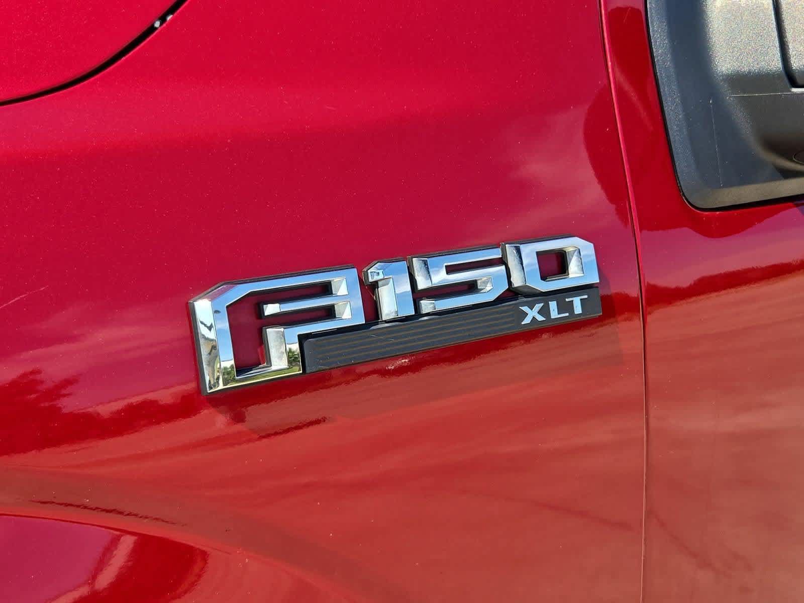 Used 2017 Ford F150 XLT w/ Equipment Group 302A Luxury AWD/4WD image 12