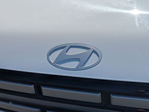 Used 2025 Hyundai Santa Fe SEL AWD/4WD image 10