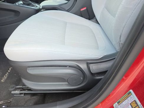 Used 2022 Hyundai Kona SEL AWD/4WD image 21