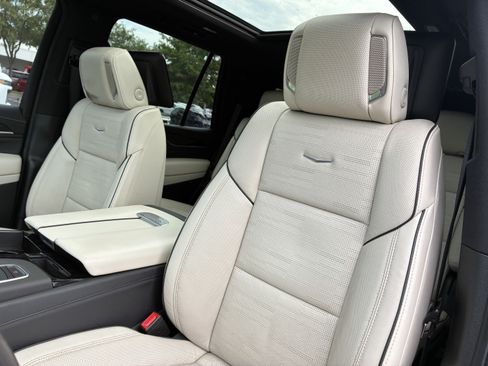 Used 2021 Cadillac Escalade Sport w/ Driver Assist Tech Package RWD image 24
