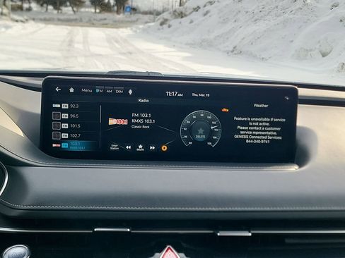 Used 2023 Genesis G80 2.5T image 16