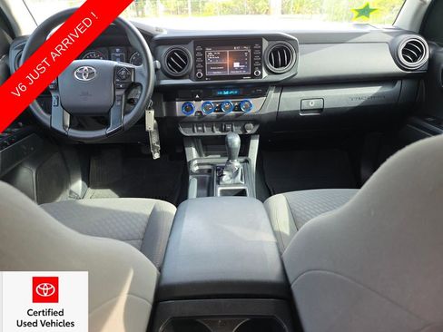 Certified 2023 Toyota Tacoma SR AWD/4WD image 5