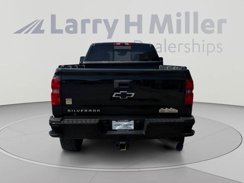 Used 2019 Chevrolet Silverado 2500 High Country AWD/4WD image 4