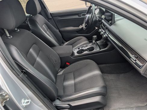 Used 2024 Honda Civic Sport image 7