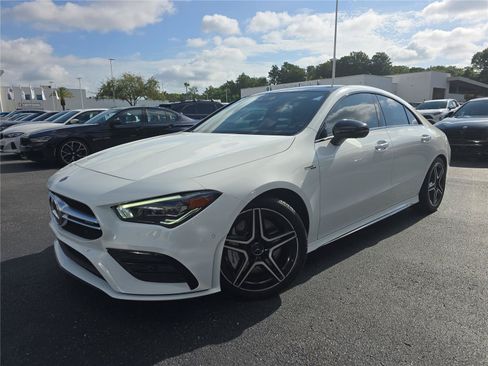 Used 2021 Mercedes-Benz CLA 35 AMG 4MATIC image 30