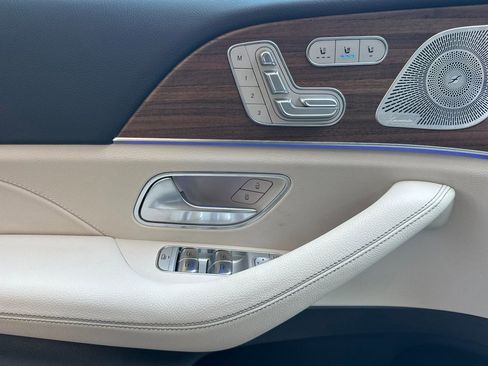 New 2026 Mercedes-Benz GLE 580 4MATIC image 13