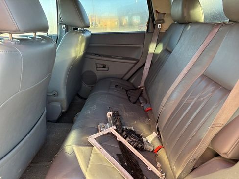 Used 2005 Jeep Grand Cherokee Laredo image 11