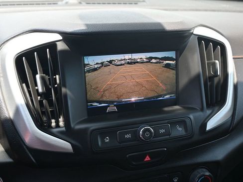 Used 2020 GMC Terrain SLE image 11