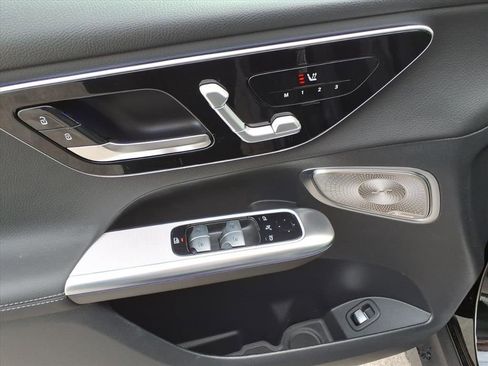 New 2026 Mercedes-Benz GLC 300 4MATIC image 12